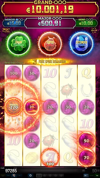 Prolink2_LuckyLadyCharm_Feature_03